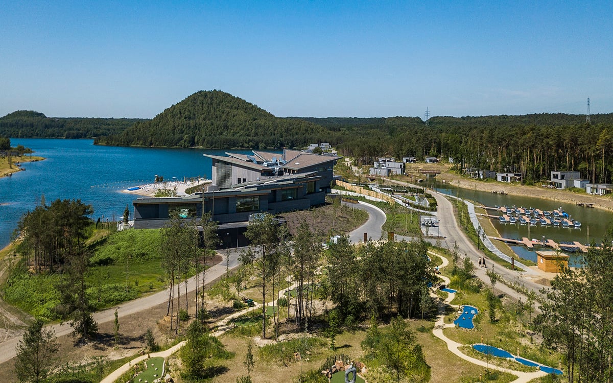 A prime place for EQUITONE in the nature project of the Terhills Resort