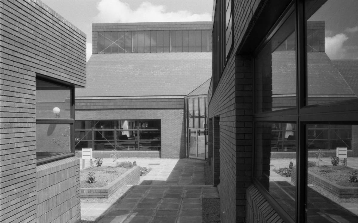 Building Of The Month - Coláiste Chiaráin - May 2019